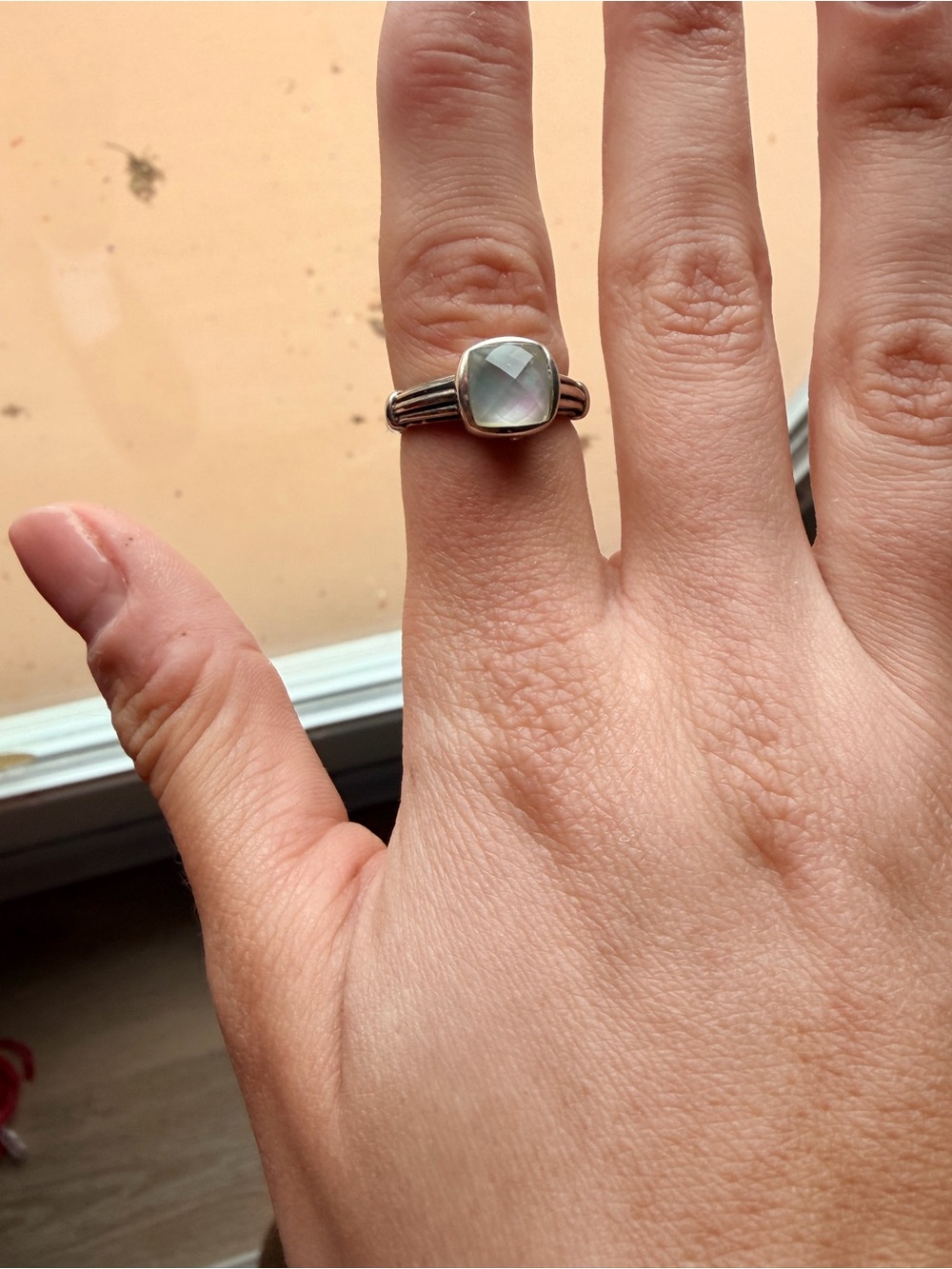 LAGOS VENUS MOP DOUBLET STERLING SILVER RING- SIZE 7- 4.7G